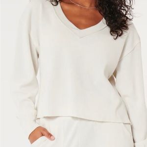 HOLLISTER GILLY HICKS WAFFLE V NECK TOP